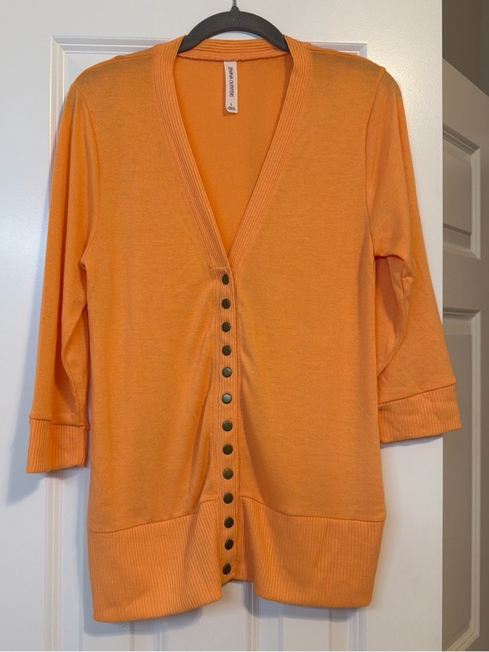 Zenana Outfitters Coral/Peach Button-Front V-Neck Cardigan
